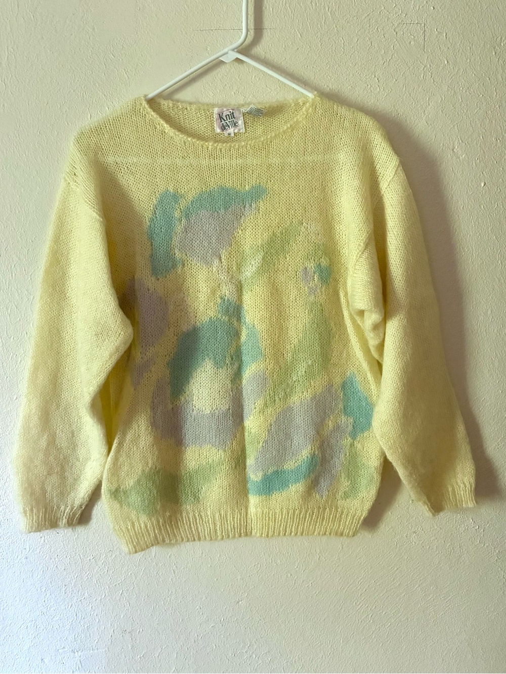 Vintage Butter Yellow Sweater with Pastel Design Knit deVille size small
